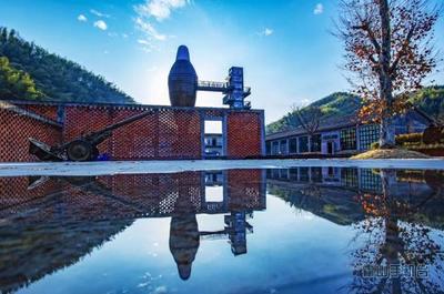 霍山县 红色旅游常态化与文物文化遗址保护服务的融合发展